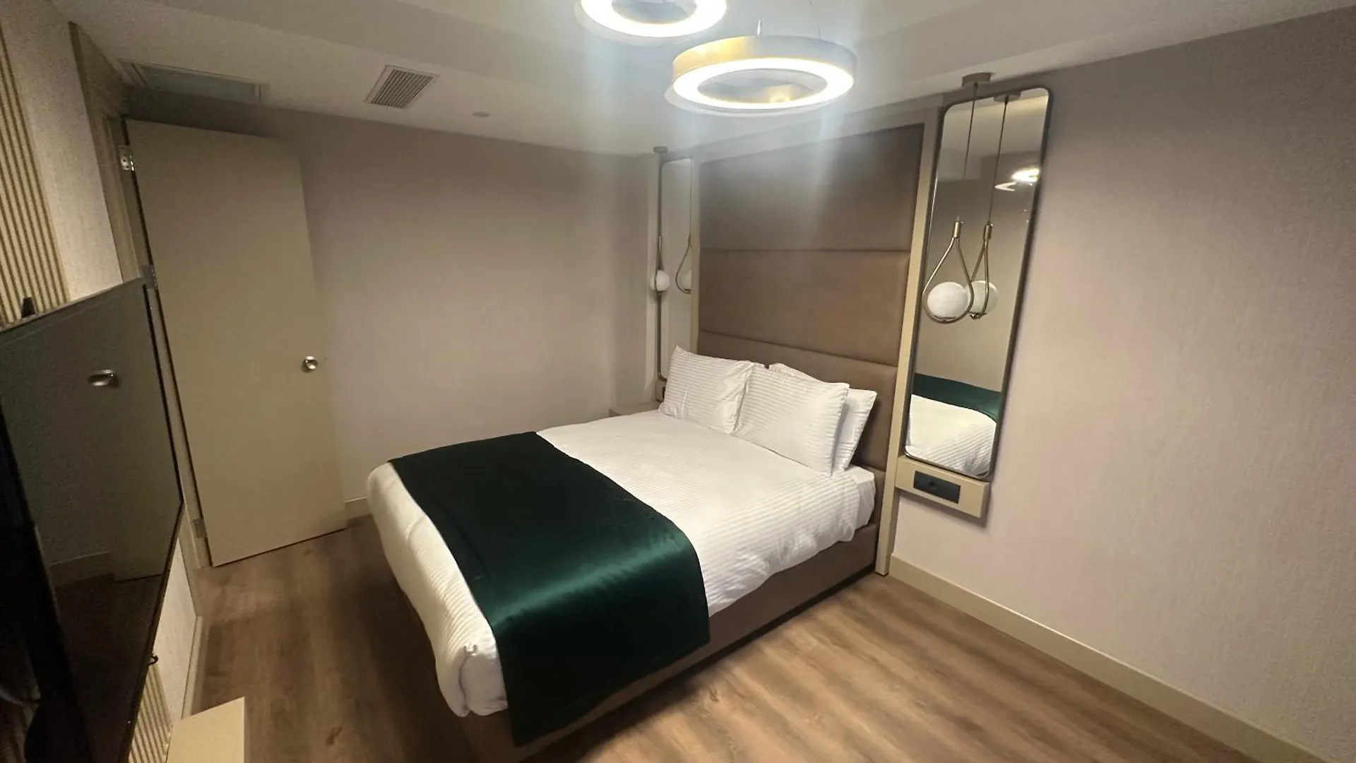 ****  The Nest Hotel Istanbul Turkey